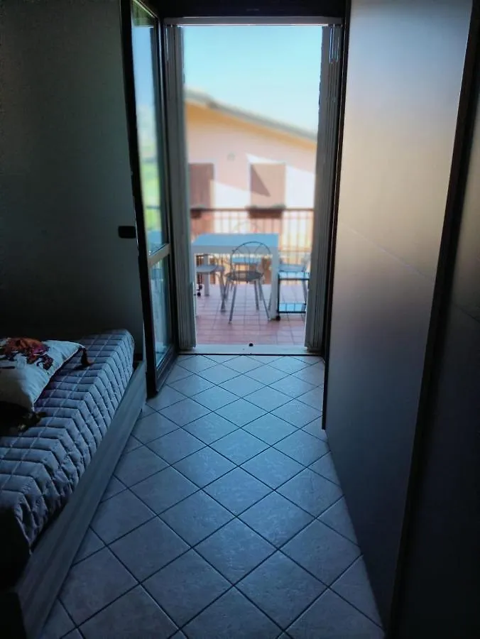 Residence Con Piscina A Garda 0*, Garda (Verona)