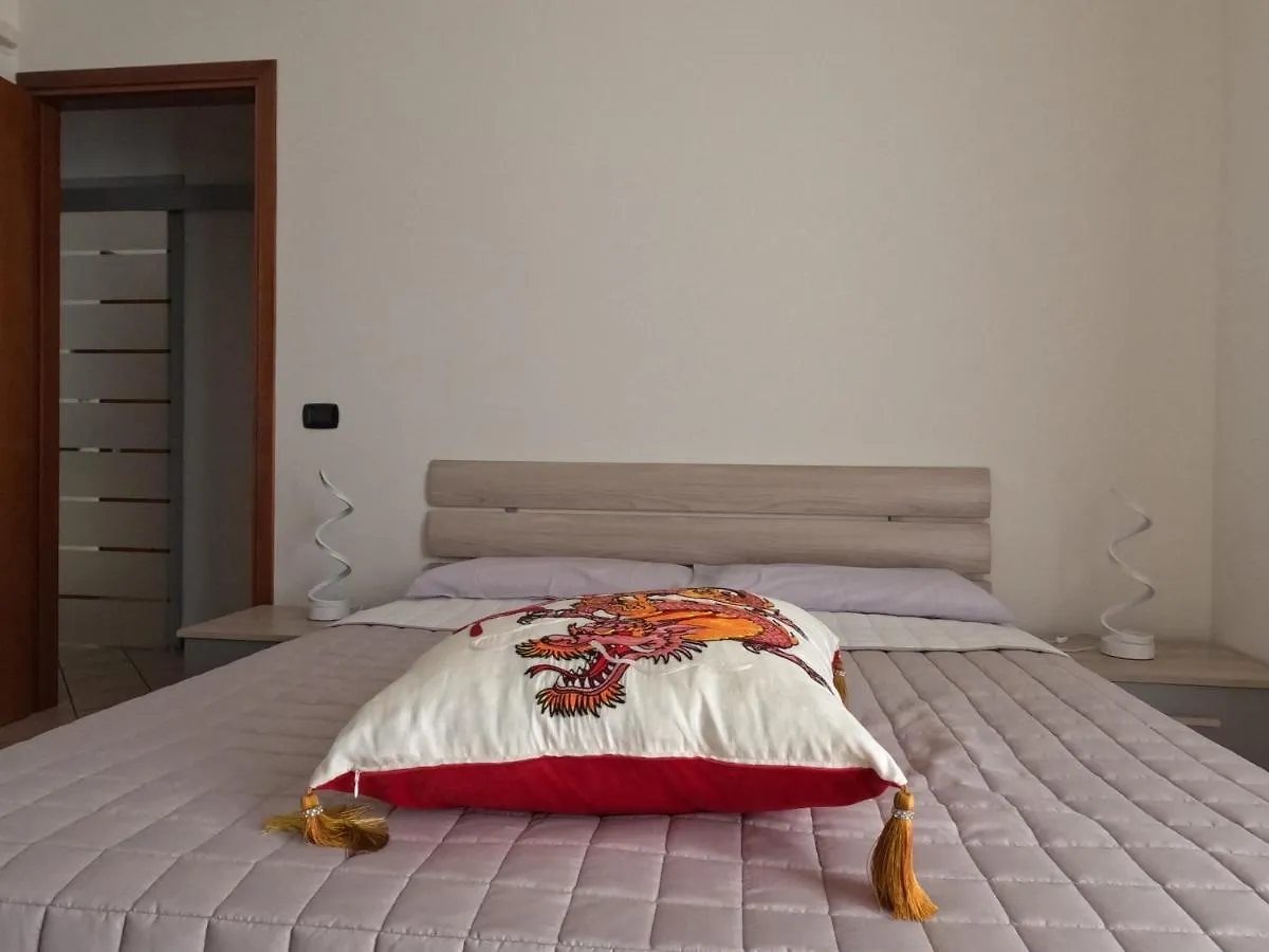 Residence Con Piscina A Garda Apartment Garda (Verona)